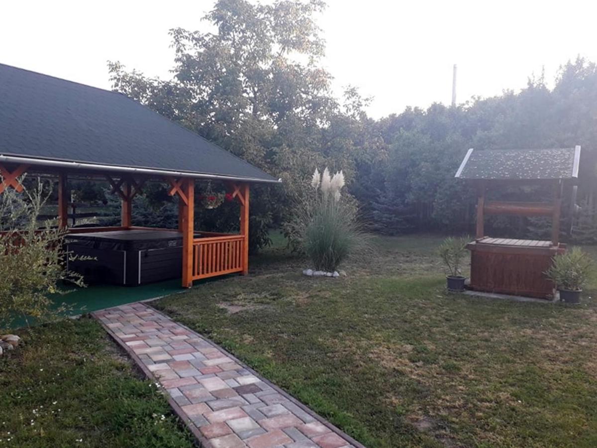 Hegyalja Vendeghaz Apartment Tolcsva ภายนอก รูปภาพ