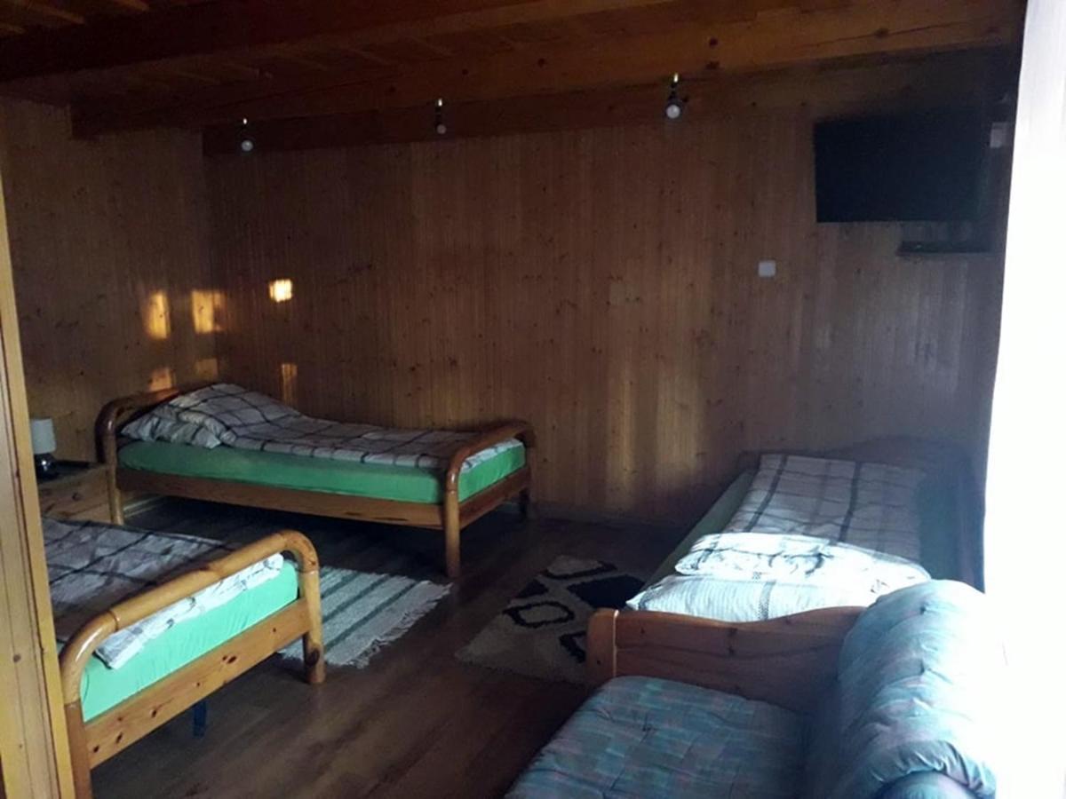 Hegyalja Vendeghaz Apartment Tolcsva ภายนอก รูปภาพ